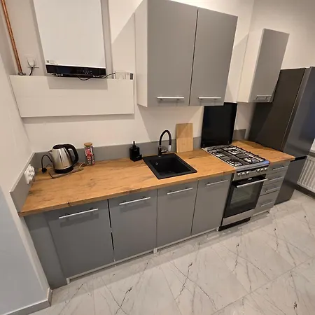 Appartement Klodzki Z Parkingiem - Blisko Centrum Kłodzko