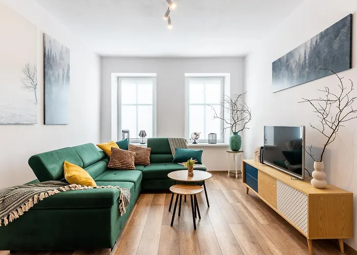 Klodzki Z Parkingiem - Blisko Centrum